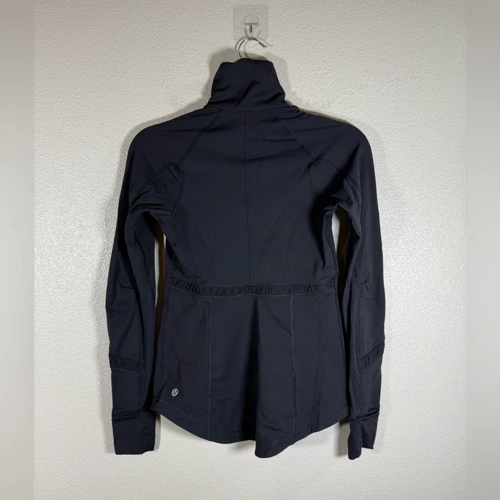 Lululemon athletica Run Reflect Pullover Black jacket 4 R24